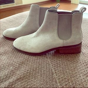 ❌ SOLD!!! ❌ Cole Haan Grey Bootie Size 6.5